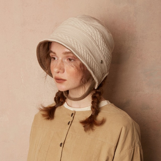 Jane bonnet &amp; snap button strap - Ivory