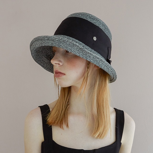 Summer cloche hat - gray