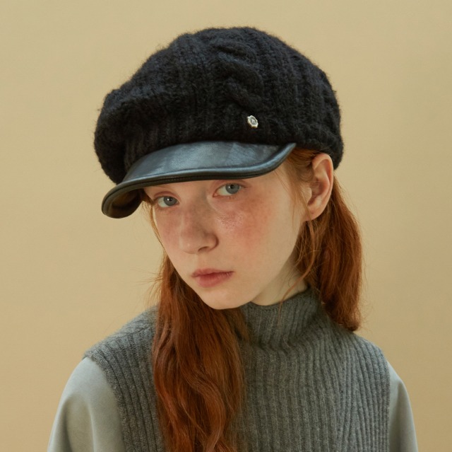 Duck beret – Knitting black